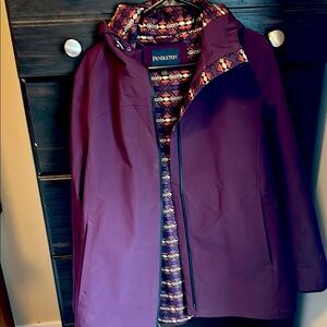 Pendleton Women's Plum Rain Jacket with Patterned Lining